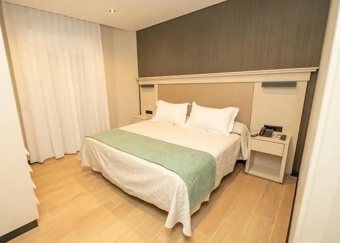 Hotel Diufain